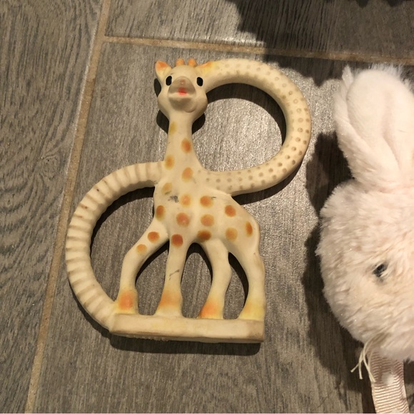 Baby teething and toy bundle with sophie teether, sensory ball and more - Picture 2 of 7